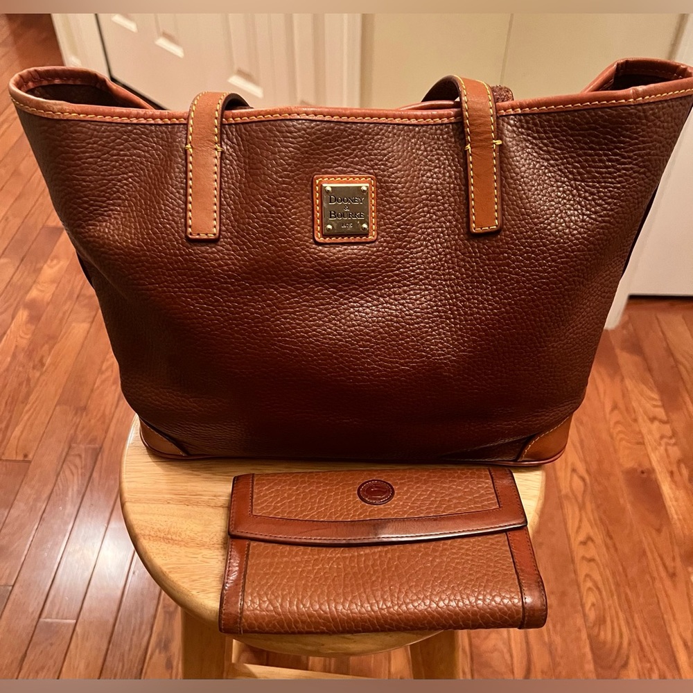 Dooney and Bourke Vintage Tote and Wallet